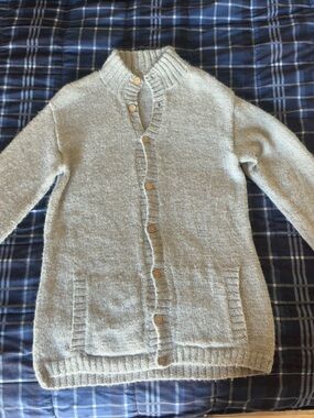 Women's Light Gray Button-Front Knit Sweater Cardigan